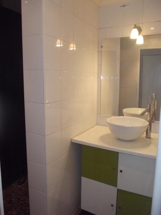 Studio En Rez-De-Jardin Dans La Verdure Διαμέρισμα Αιξ-αν-Προβάνς Εξωτερικό φωτογραφία